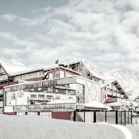 Hotel Rigele Royal Superior Обертауерн Екстер'єр фото
